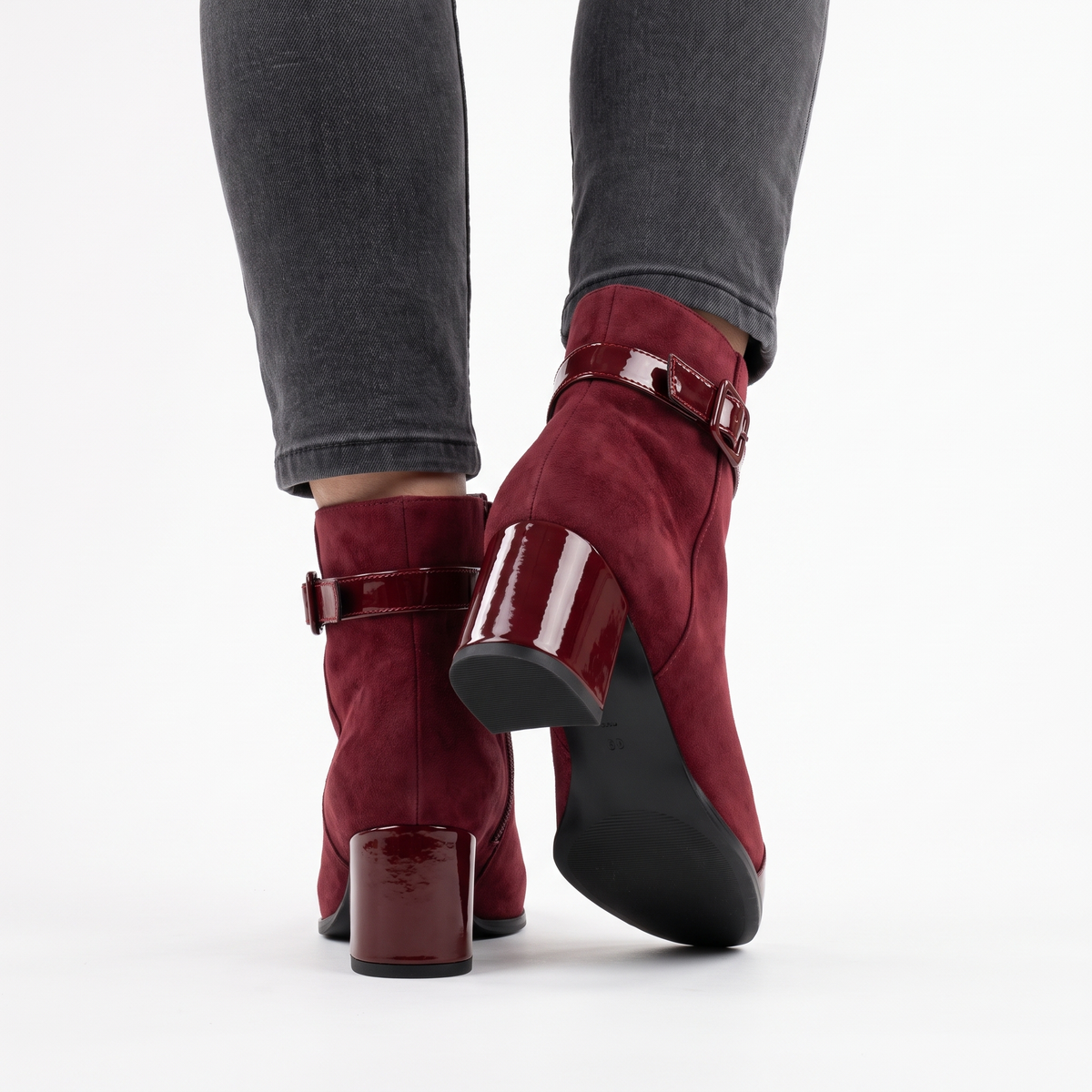 Ankelboots i Flanell med Lackad Tå - Karmosinröd