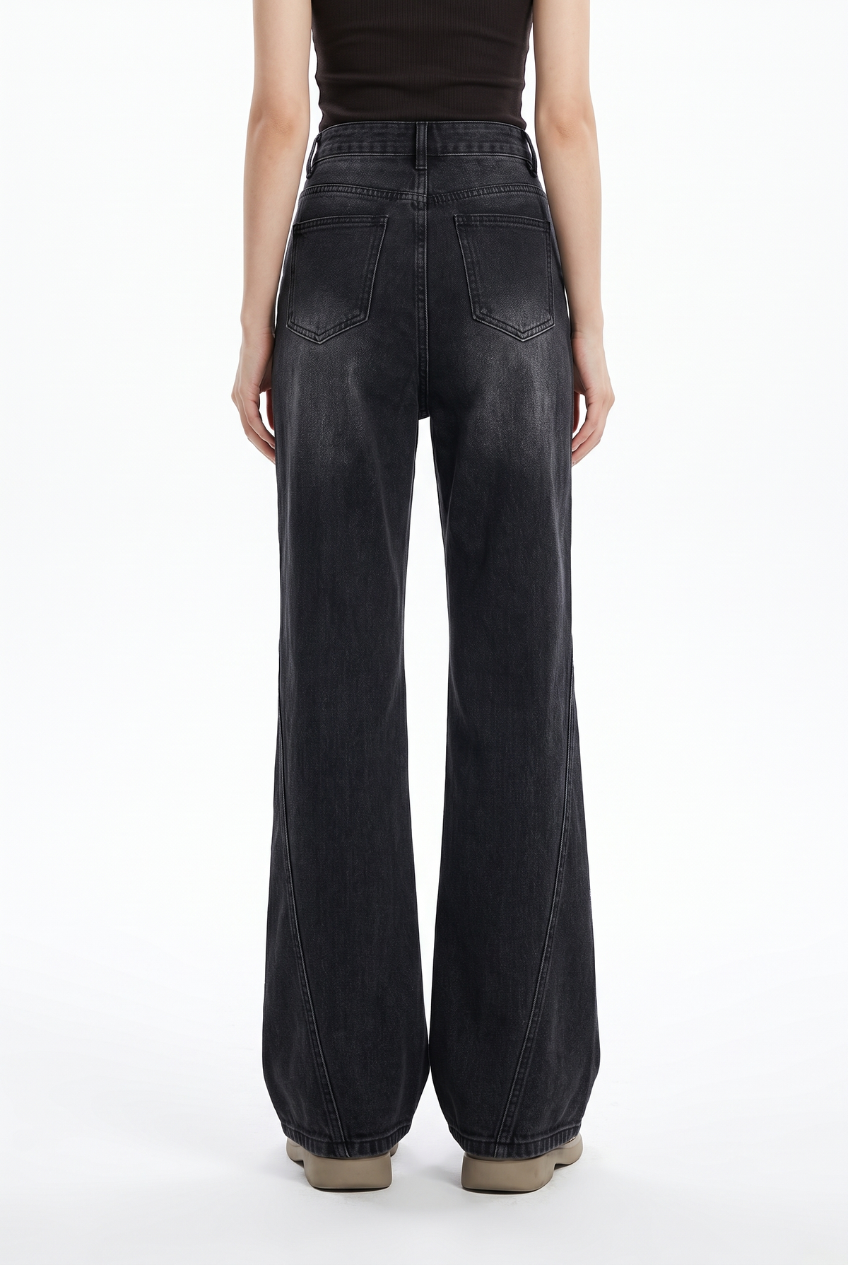 Högmidjade Jeans med Utsvängda Ben - Svart