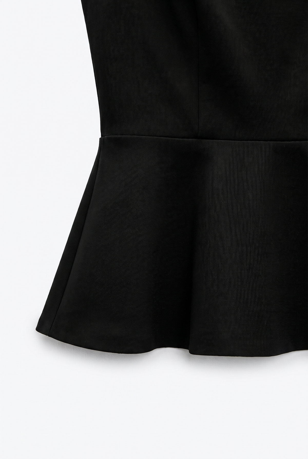 Axelbandslös Topp med Peplum - Svart - Närbild